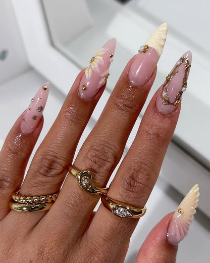 Soft Gold Garden
