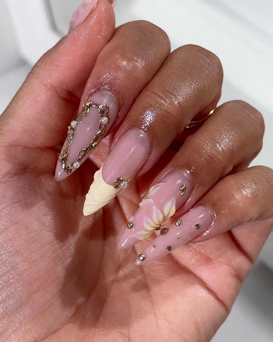 Soft Gold Garden